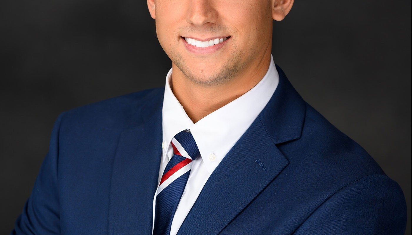 THE RAIMONDO LAW FIRM OBTAINS $800,000 SETTLEMENT FOR LONG ISLAND CLIENT INJURED IN UNSAFE LANE CHANGE COLLISION